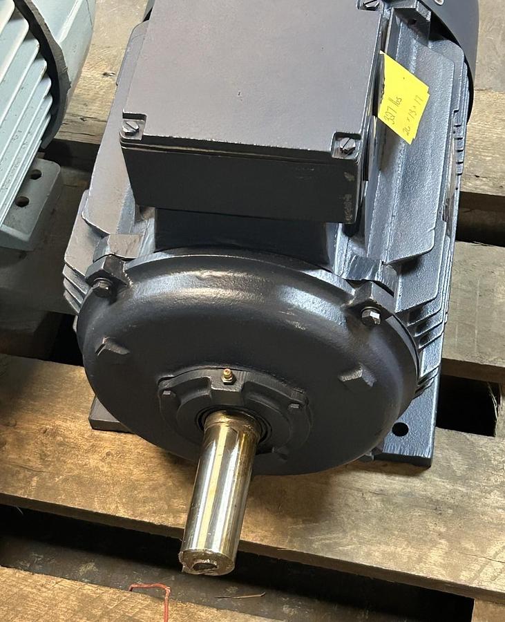 Used LEESON,193132.60,MOTOR 15HP 230/460V 1175RPM 3PH DF160L FRAME