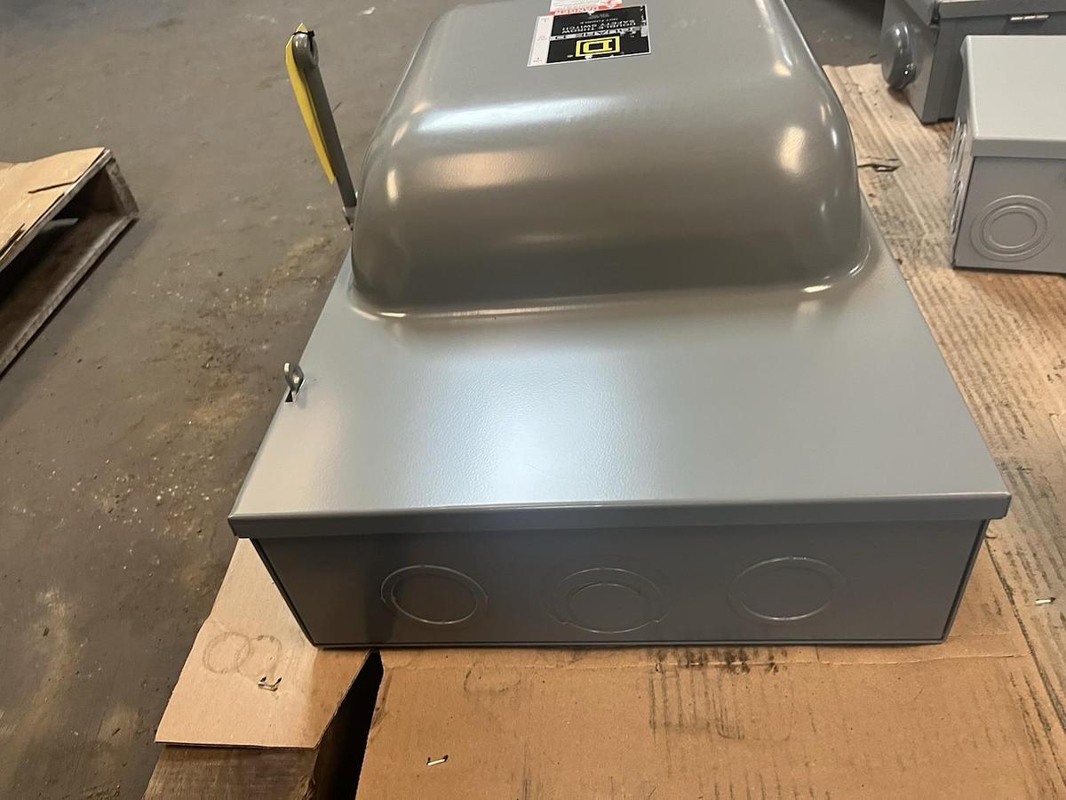 SQUARE D,82254,DOUBLE THROW NON FUSED SER E1 SWITCH 200A 600V