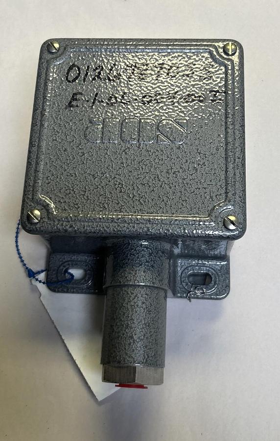 SOR,6RL-EE3-N4-F1A-RR,PRESSURE SWITCH NOS