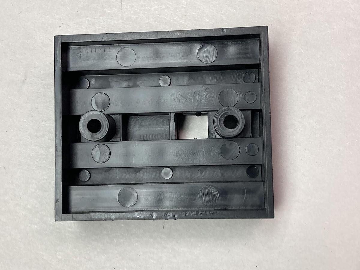 Electro Corporation,58390,Relay Socket