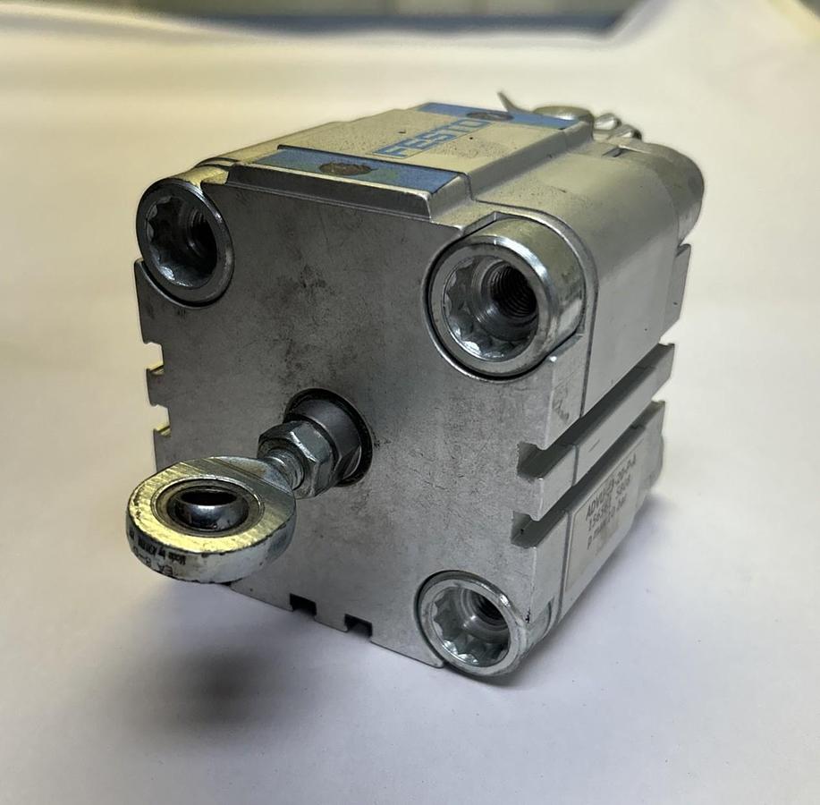 Used FESTO,ADVU-63-20-P-A,COMPACT CYLINDER