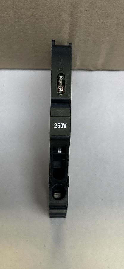 SIEMENS,8WH2000-1RG08,FUSE TERMINAL LOT OF 50 NOS