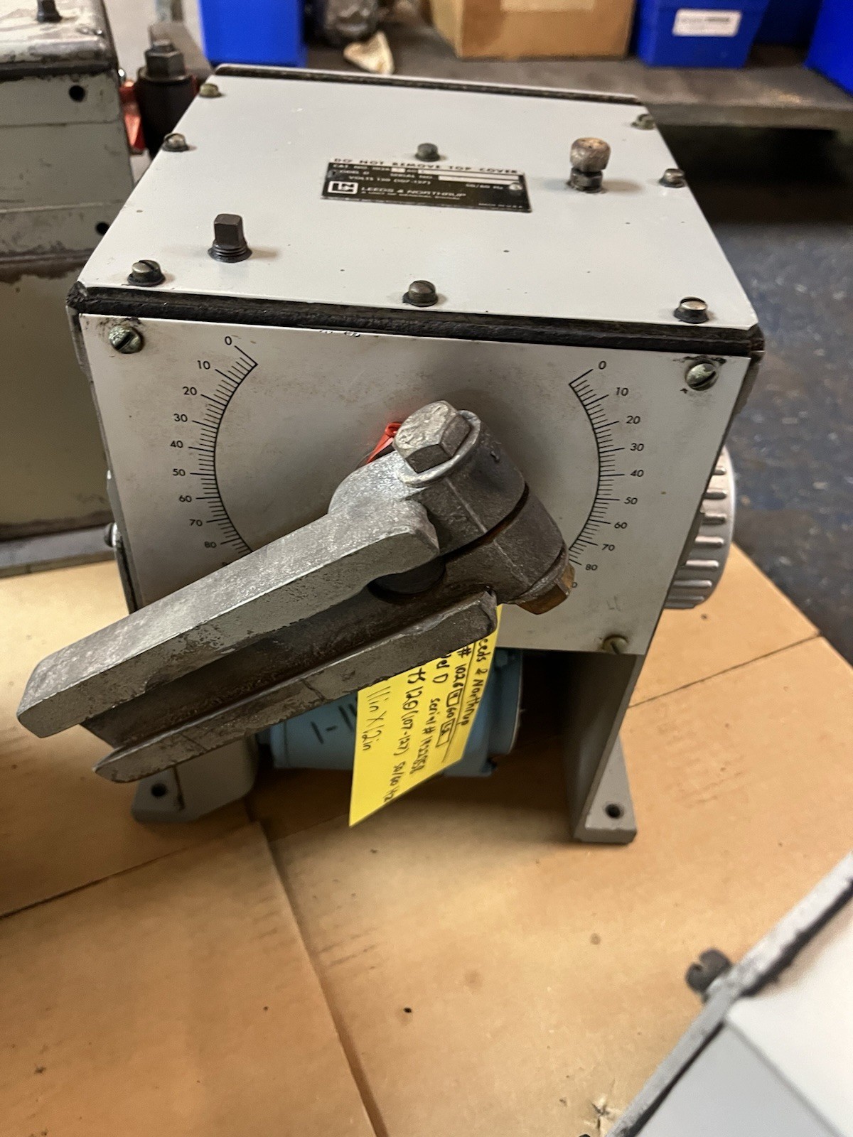 Used LN LEEDS AND NORTHRUP,10264-60L2,MODEL D TEMPERATURE CONTROLLER