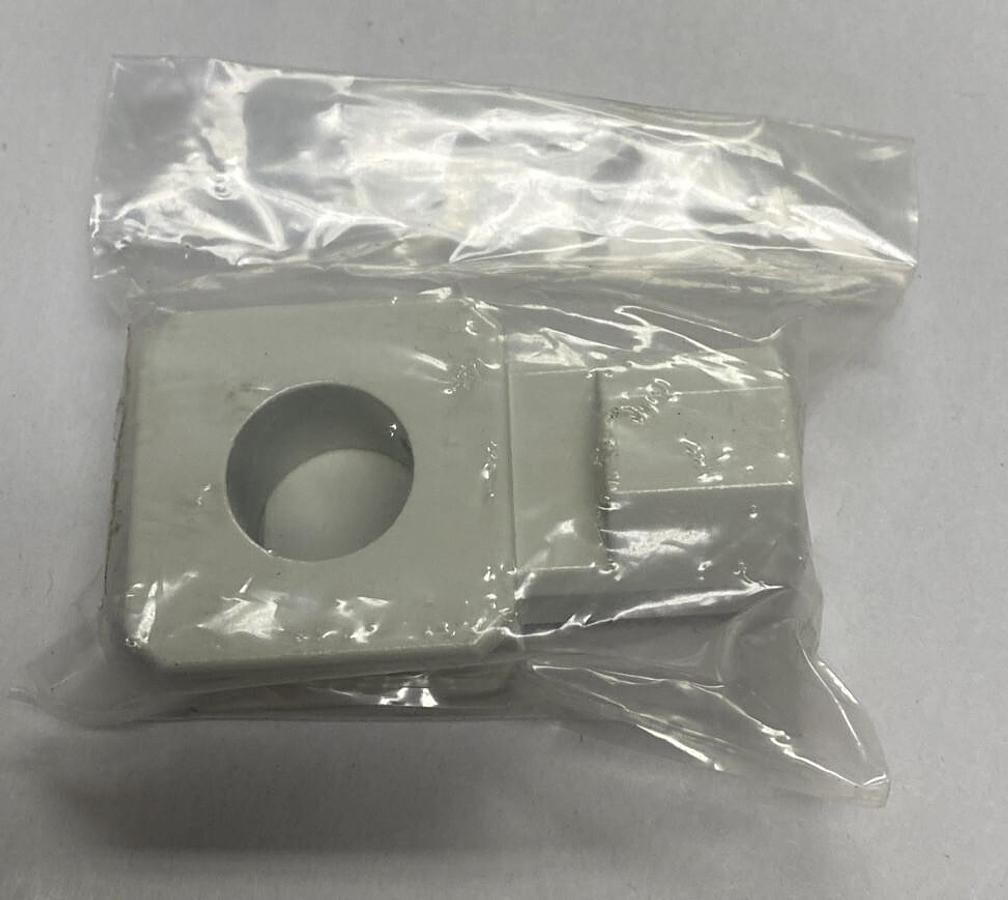 SMC,Y410-N03-A,TYPE T SPACER NOS