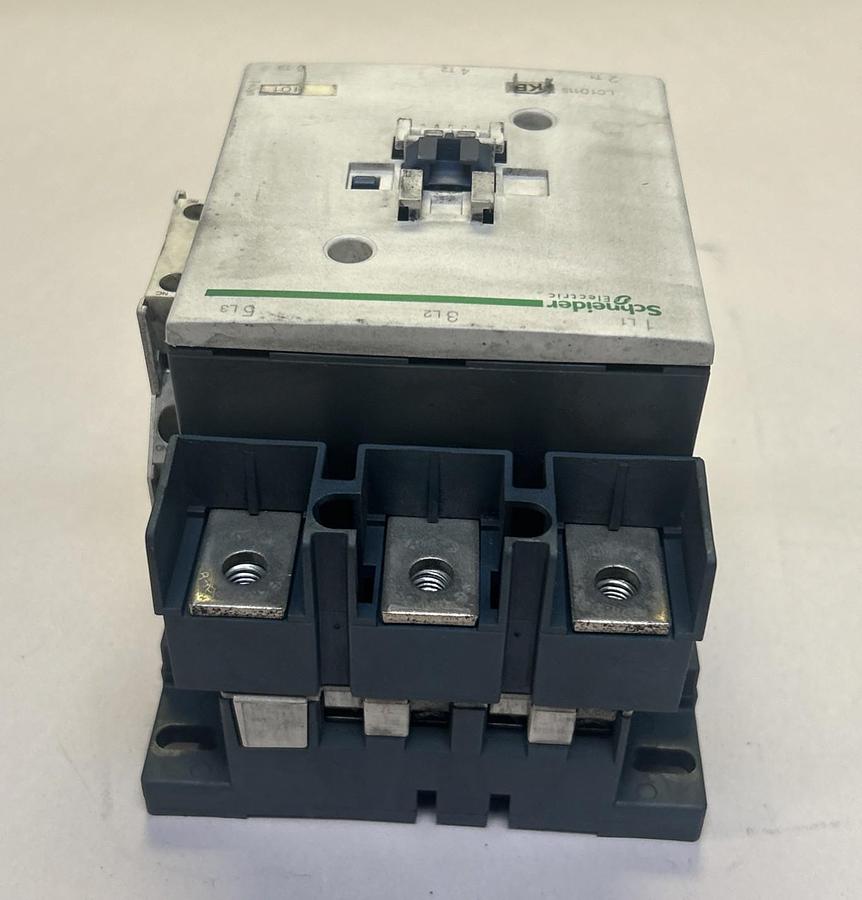 Used SCHNEIDER ELECTRIC,LC1D1156,CONTACTOR