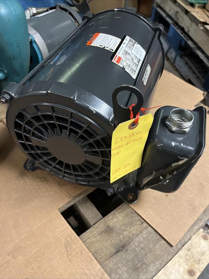 Used DAYTON,2N992B,MOTOR 5HP 1165RPM 3PH 254U