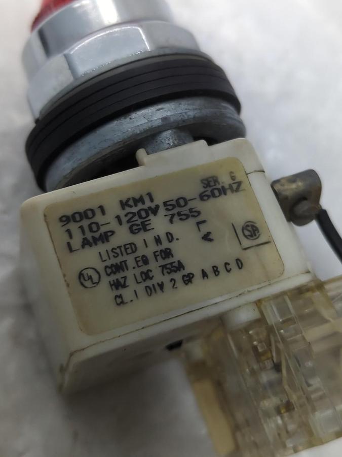 Used SQUARE D,9001 KM1,SERIES E RED PILOT GE 755 LAMP PRE-OWNED