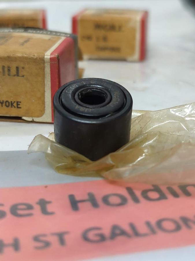 MCGILL,CYR 1S,CAM YOKE ROLLER LOT OF 3 NOS
