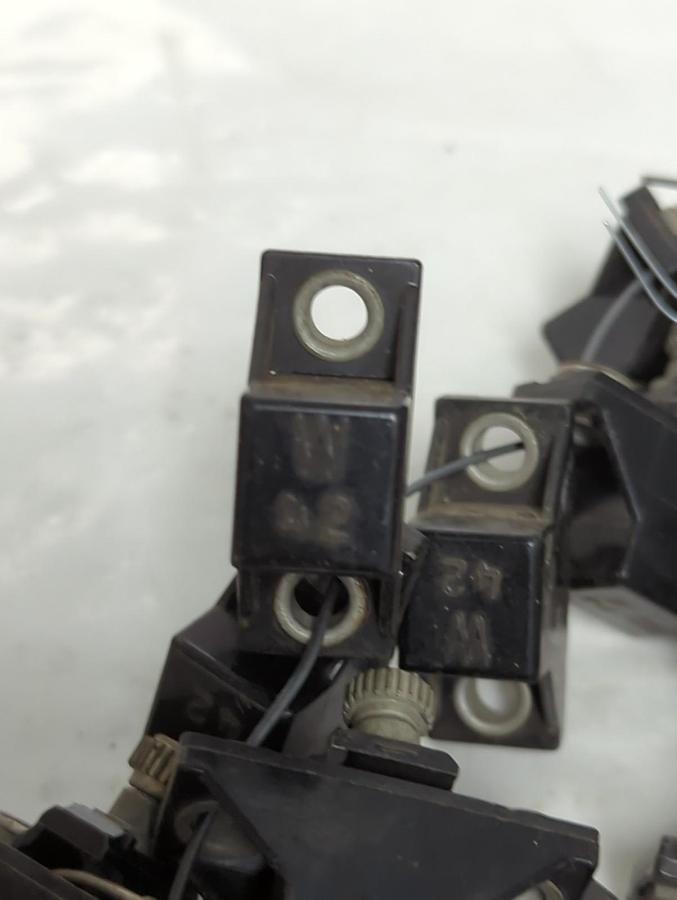 Used ALLEN BRADLEY,W42,THERMAL OVERLOAD HEATER ELEMENT LOT OF 15 PRE-OWNED