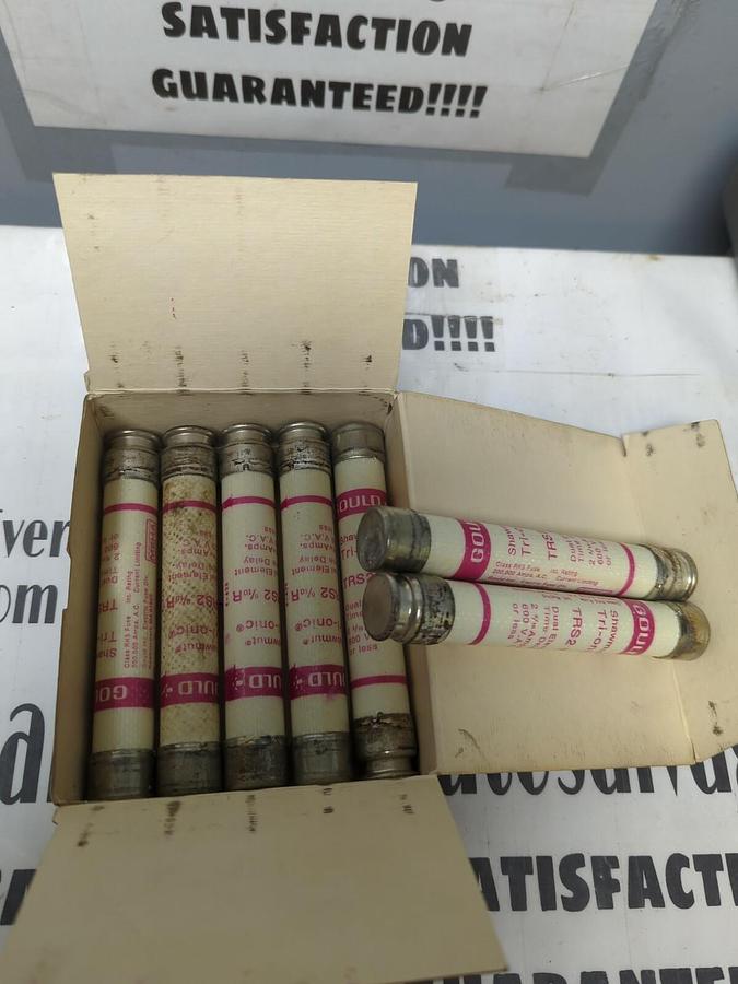 GOULD SHAWMUT,TRS 2-8/10R,TRI-ONIC 2-8/10 AMP FUSES BOX OF 10 NOS