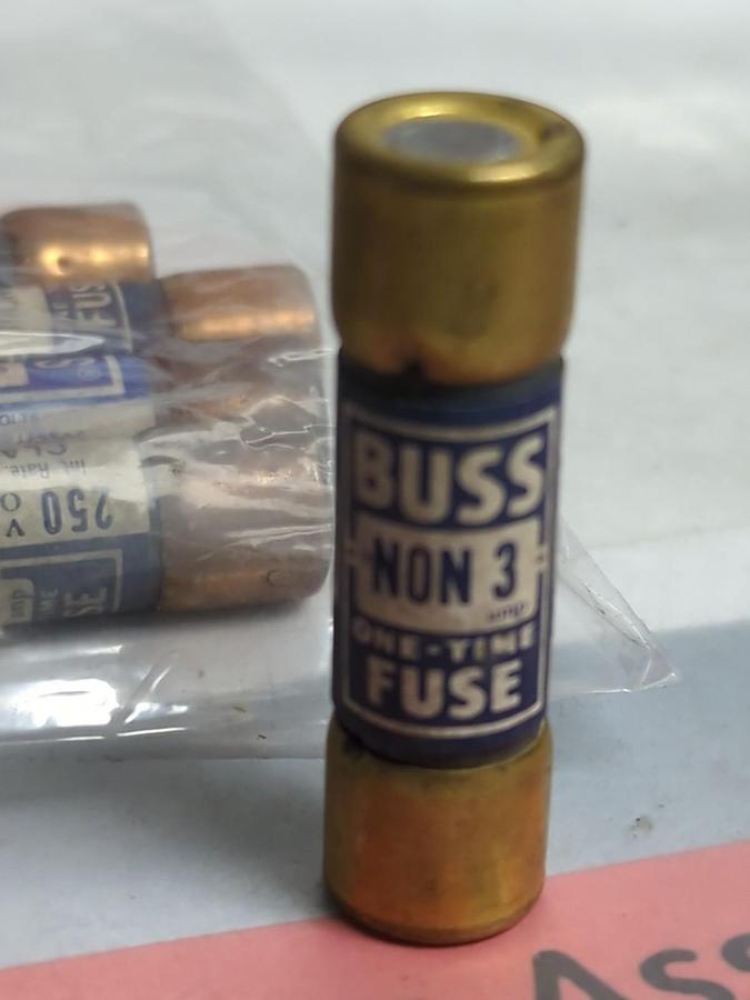 Used COOPER BUSSMANN,NON-3,ONE-TIME FUSE 3 AMP LOT OF 13 PRE-OWNED