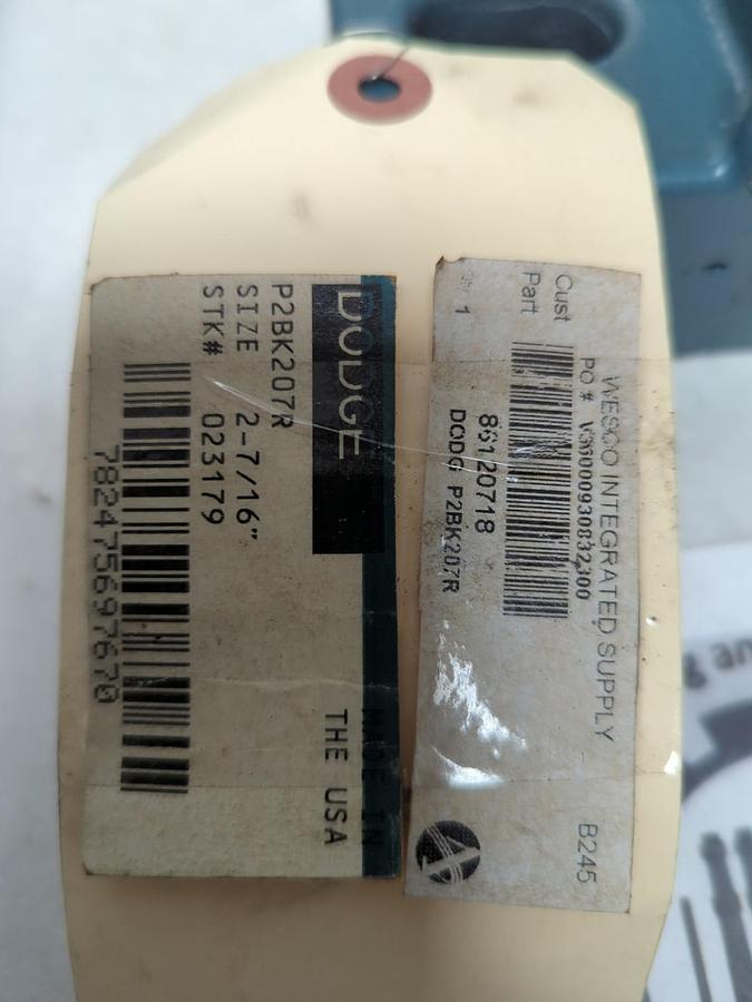 DODGE,P2BK207R,SPLIT PILLOW BLOCK 2-BOLT BASE 2-7/16 INCH BORE NOS