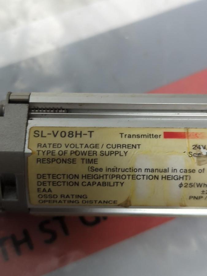 Used KEYENCE,SL-V08H-T,LIGHT CUTAIN TRANSMITTER WITH CABLE 24VDC PRE-OWNED