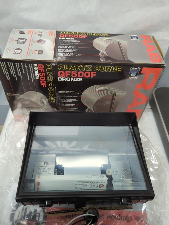 Used QUARTZ CURVE,QF500F,BRONZE HALOGEN OUTDOOR FLOOD LIGHT NOS