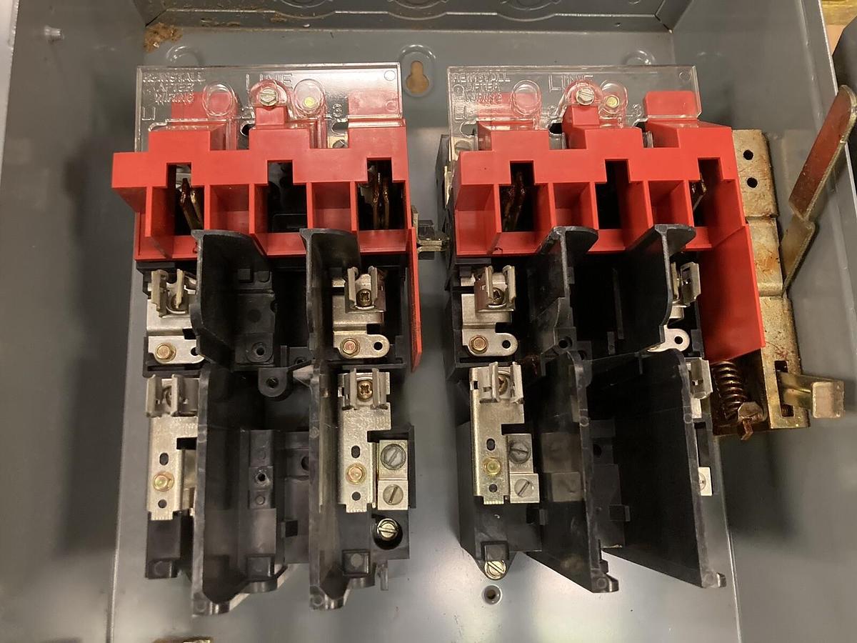 Westinghouse,HFN421,Heavy Duty Safety Switch 30A 240V