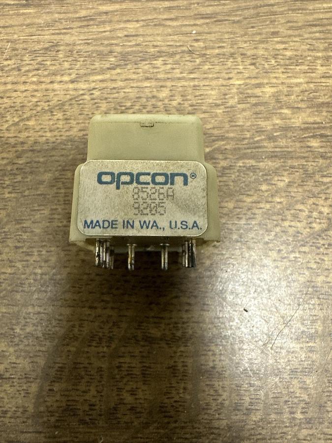 Used Opcon,8526A,Output Module
