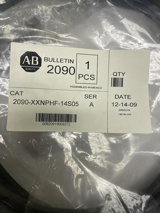 ALLEN BRADLEY,2090-XXNPHF-14-S05,MOTOR POWER CABLE NOS