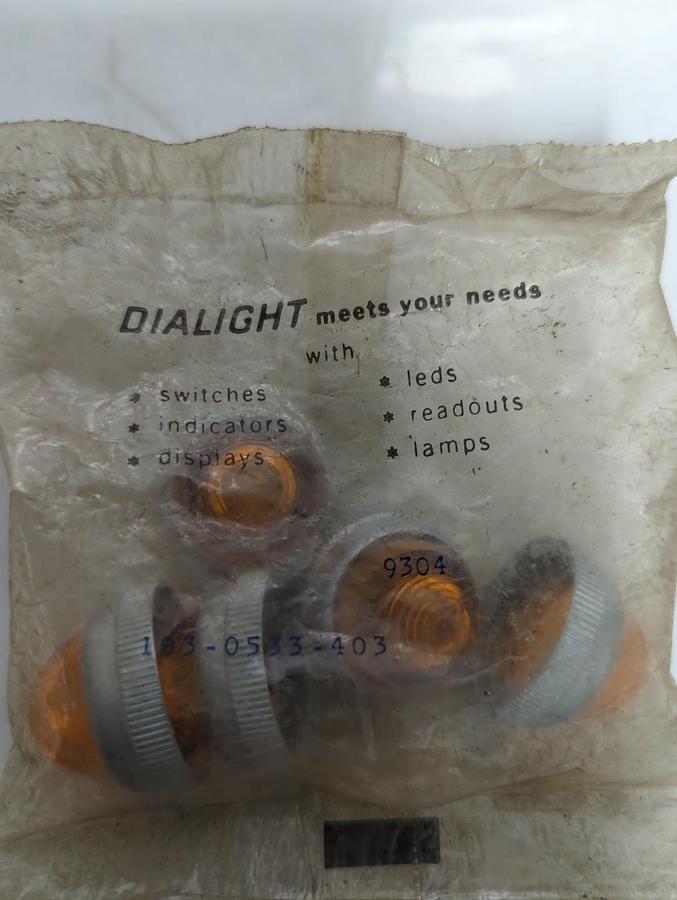 DIALIGHT,9304,PANEL MOUNT AMBER PILOT LIGHT LENS PACK OF 5 NOS
