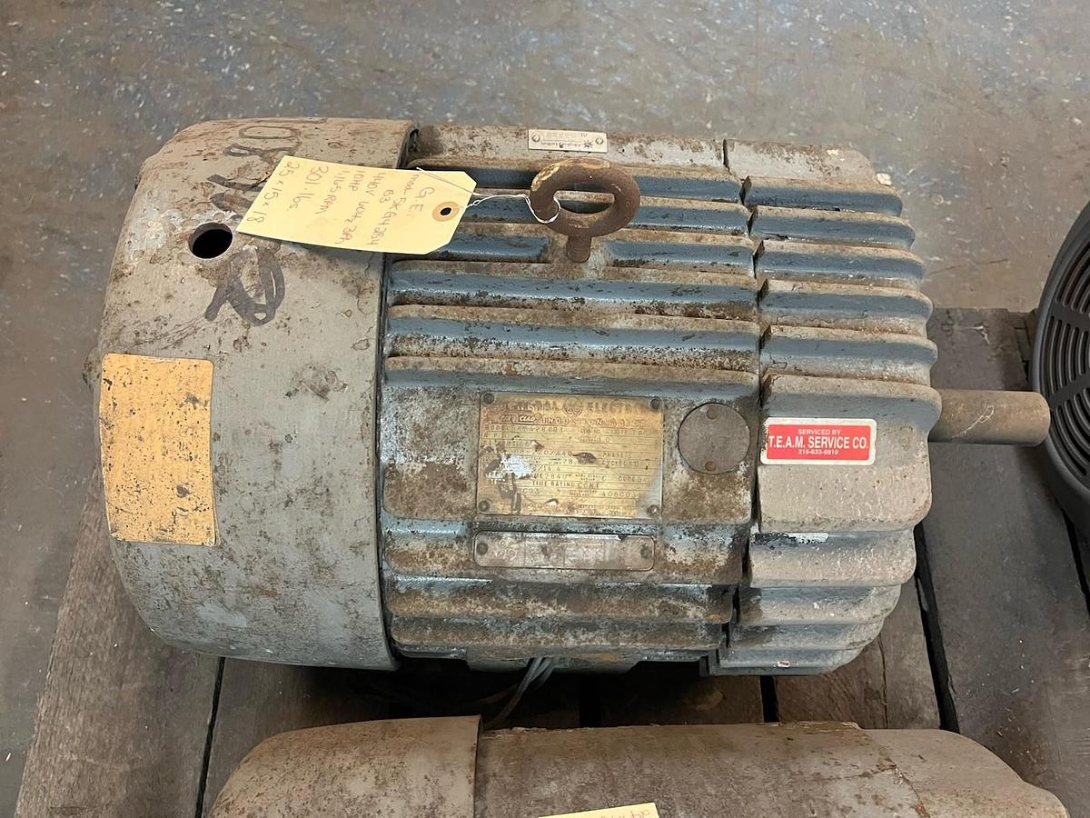Used GE,5KG4284B3,TRI CLAD INDUCTION MOTOR 10HP 3PH 1165RPM 284U