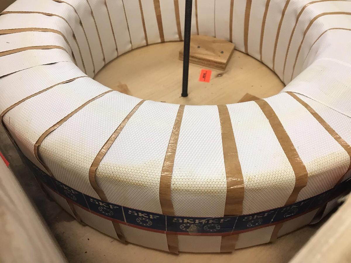 SKF,23068 CAC/W33,Roller Bearing 340 mm ID 520 mm OD 133 mm Width