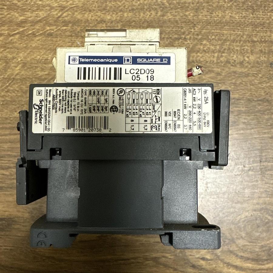 Used Square D,LC2D09,Reversible Contactor