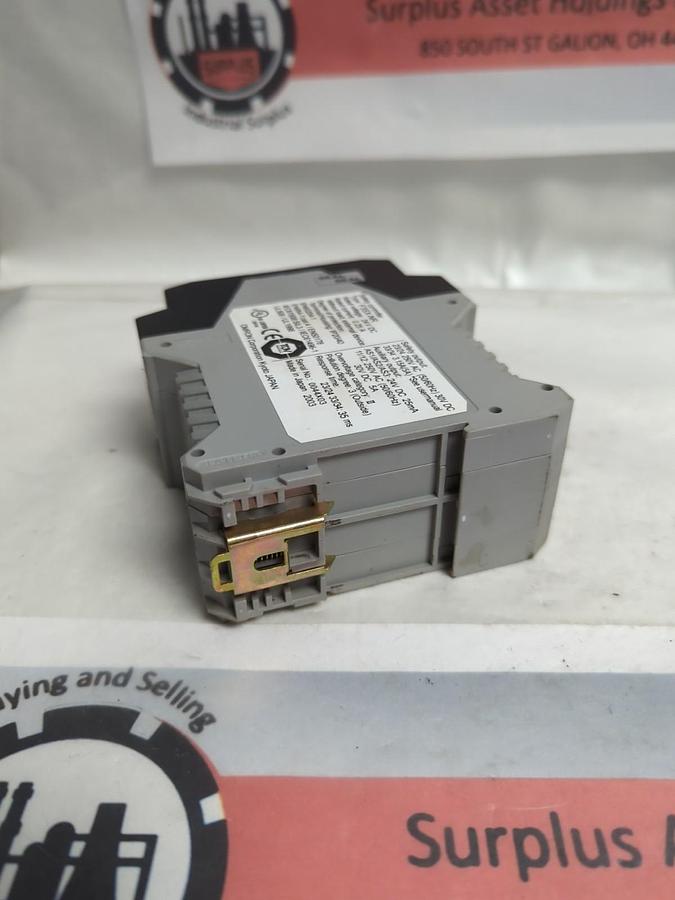 Used OMRON,F3SX-NR,SAFETY CONTROLLER 24V DC PRE-OWNED