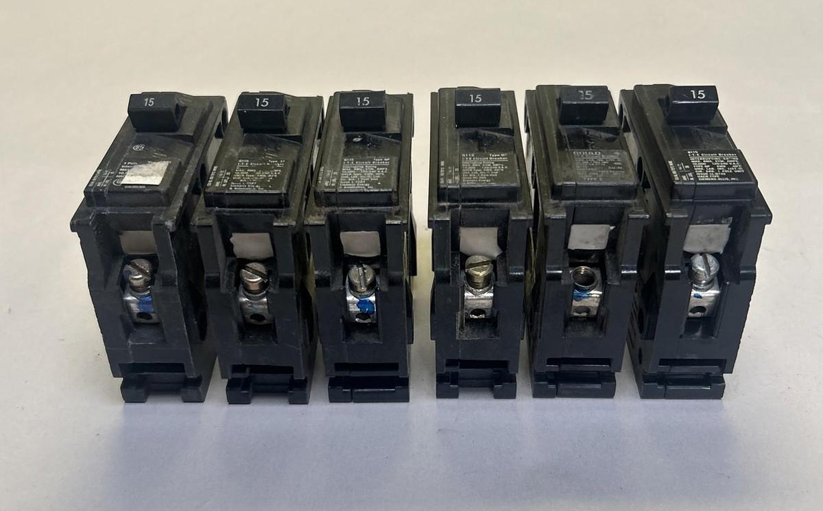 Used ITE,Q115,CIRCUIT BREAKER 15A 120/240V 1P LOT OF 6