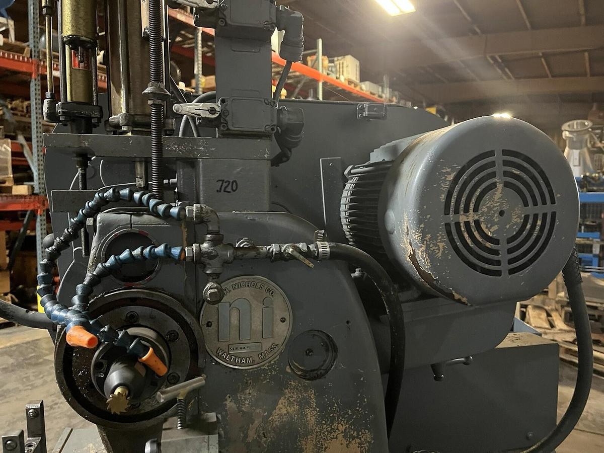 Used W.H. NICHOLS,10M9124,SEMI AUTOMATIC SPINDLE MILLING MACHINE