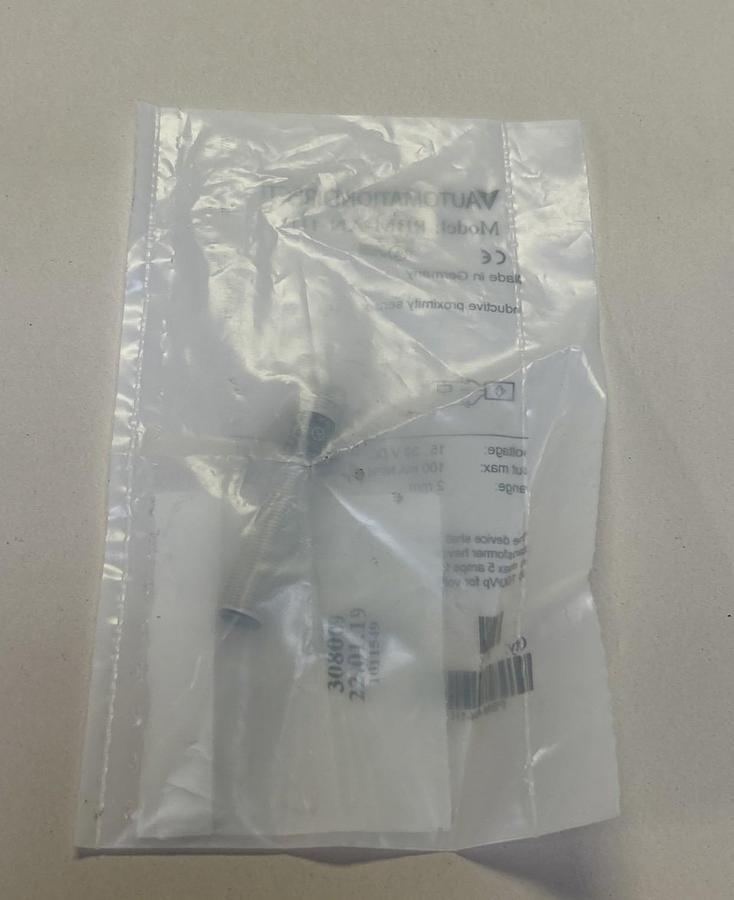 Used AUTOMATION DIRECT,PBM-AN-1H,INDUCTIVE PROXIMITY SENSOR NEW