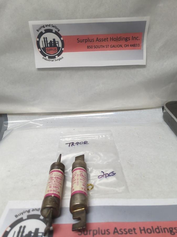 Used GOULD SHAWMUT,TR90R,TRI-ONIC 90 AMP FUSE LOT OF 2 PRE-OWNED