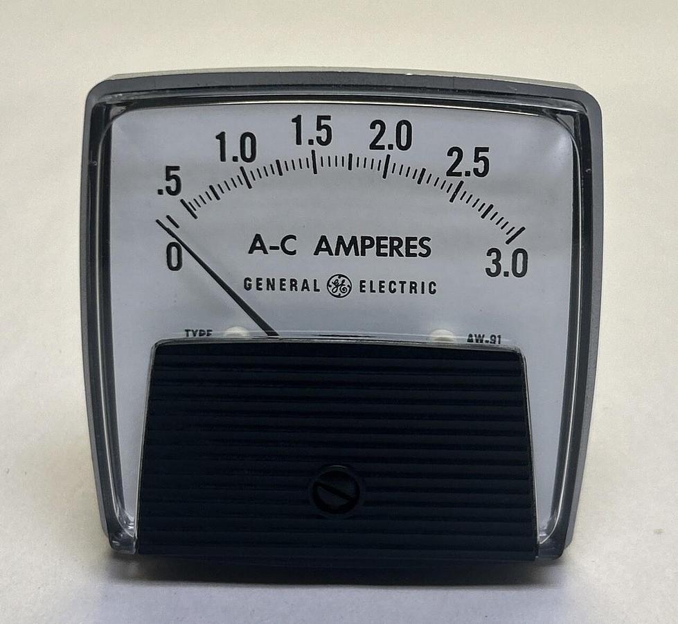 GENERAL ELECTRIC,50-250235LSZZ1,PANEL METER 0-3.0 AC AMPERES NOS