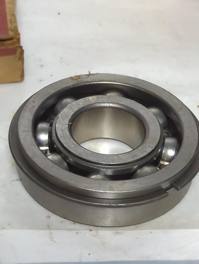 DELCO NDH,43305,DEEP GROOVE BALL BEARING WITH SNAP RING NOS
