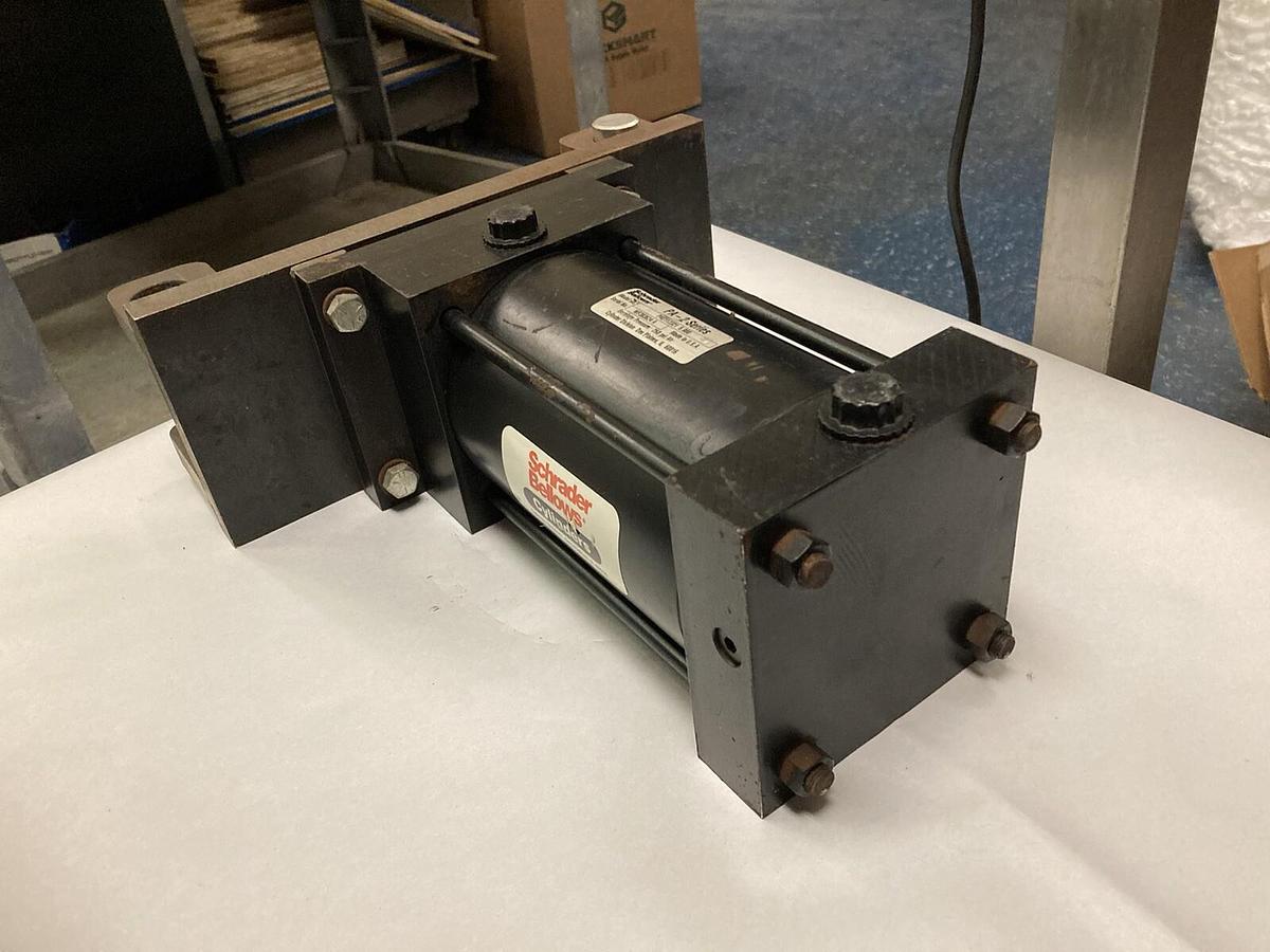Used Schrader Bellows,PAE112321 5.000,PA-2 Series Cylinder 250 psi