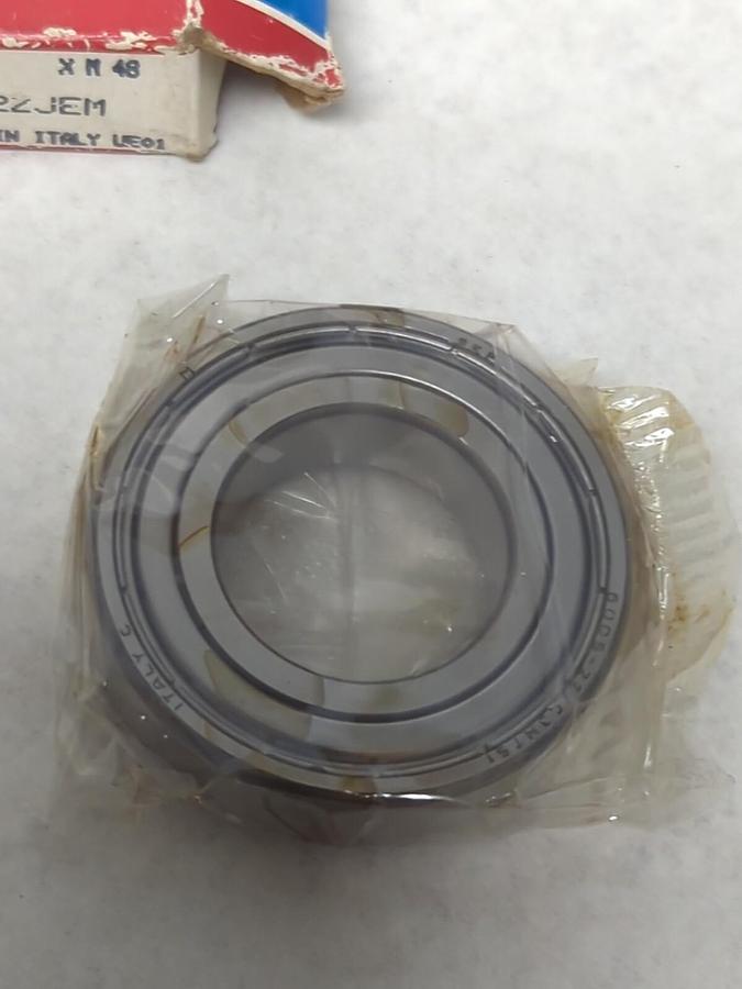 SKF,6005 2ZJEM,DEEP GROOVE BALL BEARING NOS