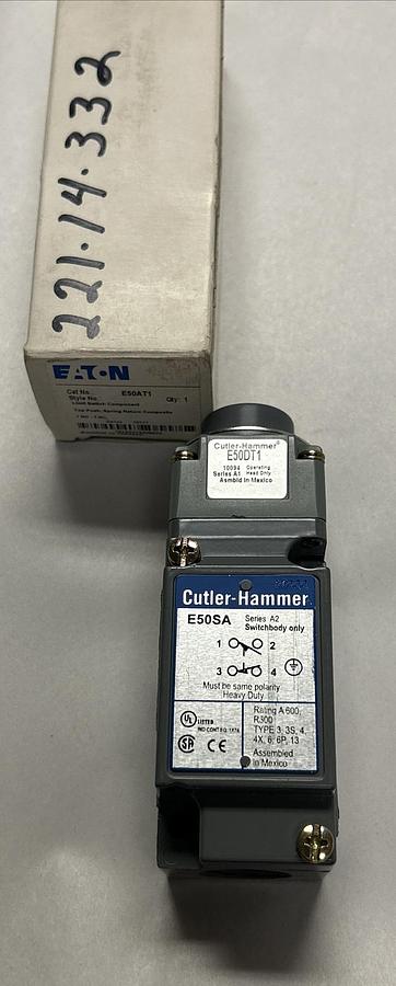 Used EATON CUTLER HAMMER,E50AT1,LIMIT SWITCH PUSHBUTTON TOP NEW