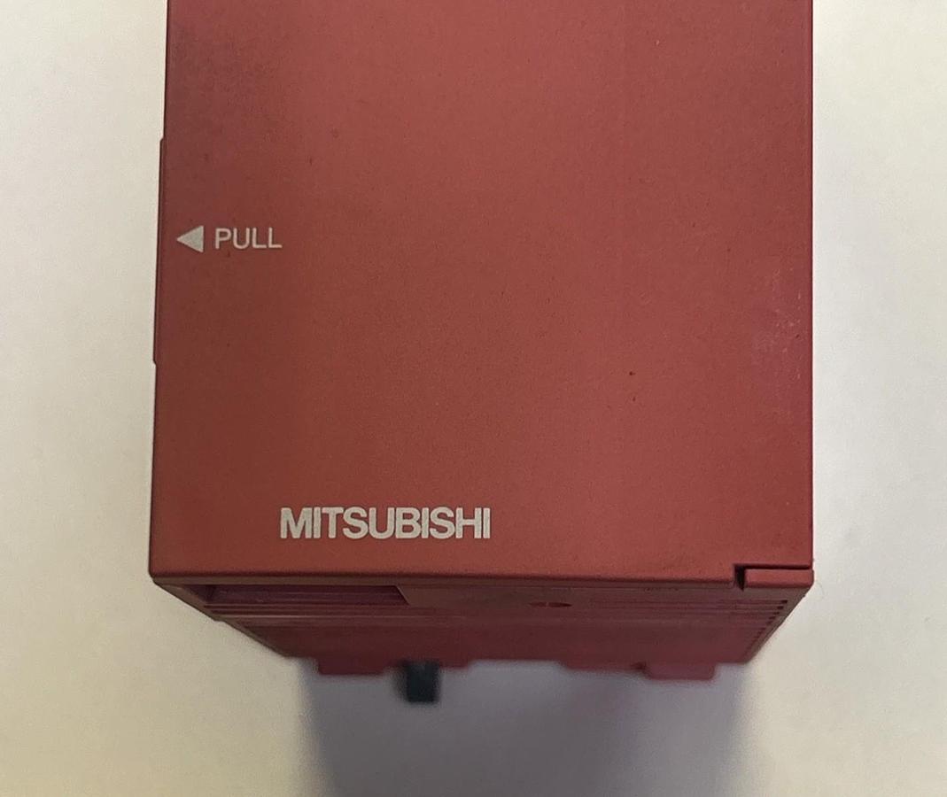 Used MITSUBISHI,Q61P,POWER SUPPLY 6A 100-240V