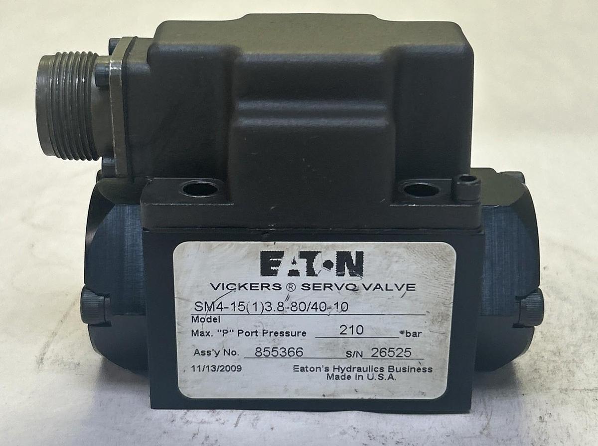 Used VICKERS,SM4-15(1)3.8-80/40-10,855366 SERVO VALVE
