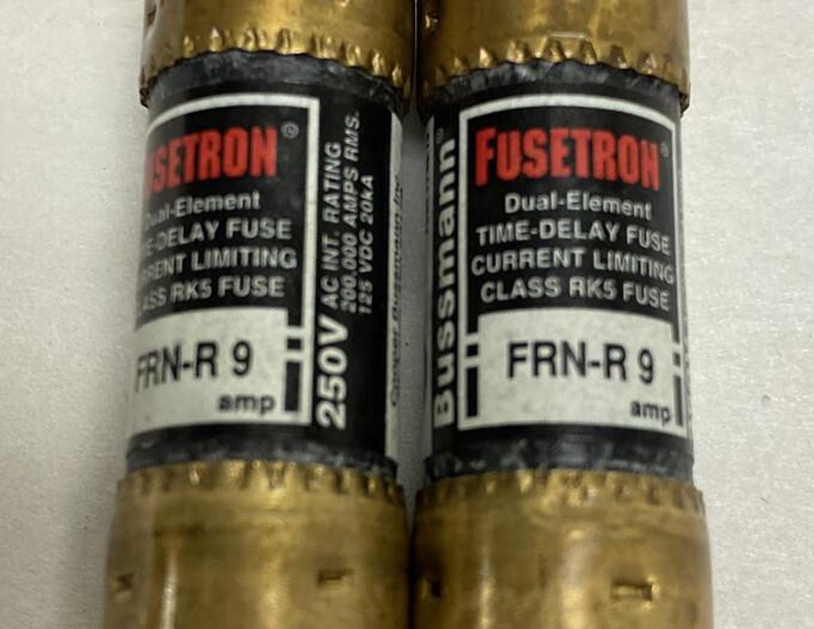 Cooper Bussmann,FRN-R-9,Fuse Lot of 2 NOS