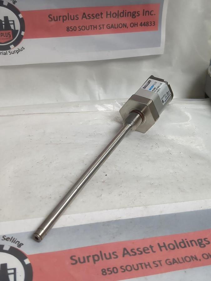 Used BALLUF,BTL059H,MICROPULSE TRANSMITTER BTL5-E50-M0102-Z-S32 PRE-OWNED