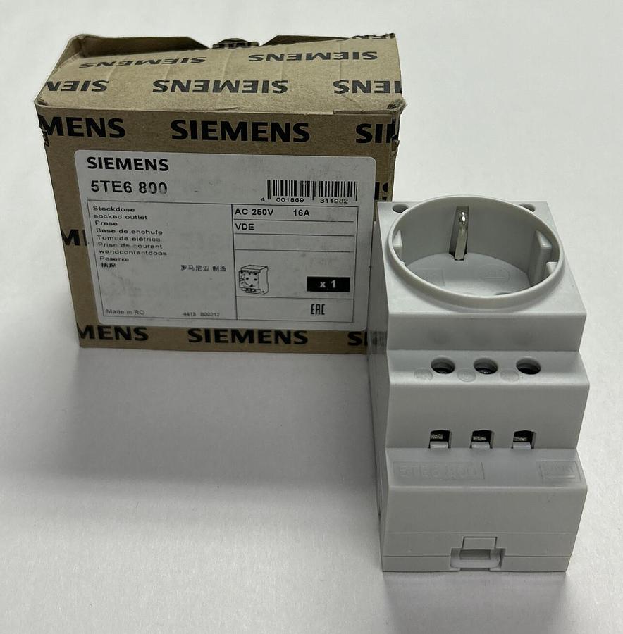 Used SIEMENS,5TE6800,ELECTRICAL SOCKET OUTLET 16A 230V NEW
