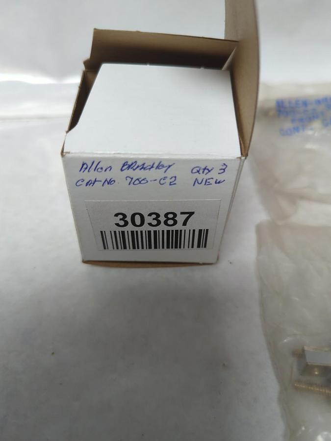 ALLEN-BRADLEY,700-C2,SERIES A FRONT DECK CONTACT CARTRIDGE LOT OF 3 NOS