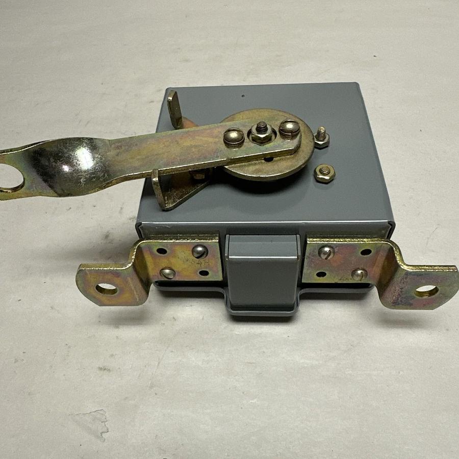 Allen-Bradley,840-B1,Float Switch Series B Type 1