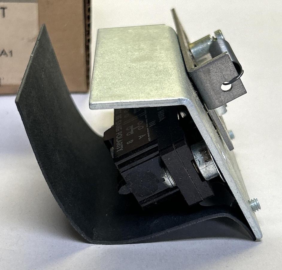 CUTLER-HAMMER,C360KA1,CONTROL CIRCUIT INTERLOCK NOS