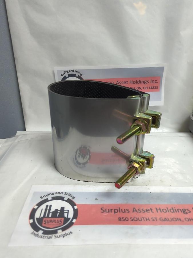 Used CLAMETTE,5X6,PIPE REPAIR CLAMP 2-BOLT PRE-OWNED