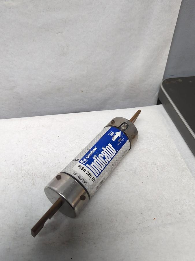 Used LITTELFUSE,FLSR225ID,IDICATOR 225 AMP FUSE PRE-OWNED