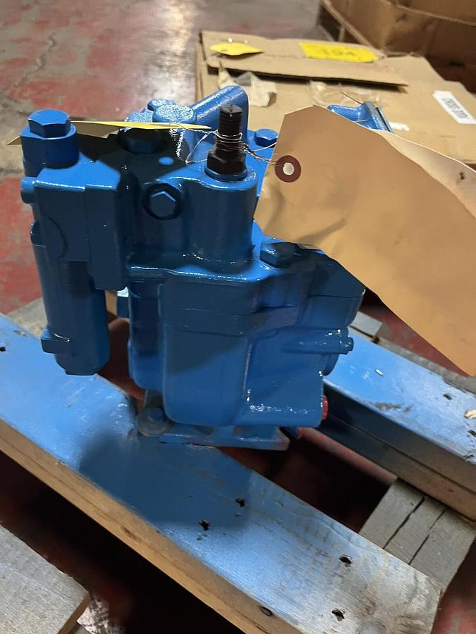 Used VICKERS,PVH57Q1C-RS15-10-C25-31,PISTON PUMP
