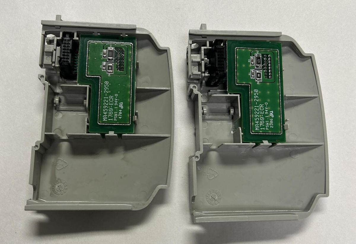 Used ALLEN BRADLEY,1769-ECR,SER A REV 1 RIGHT END CAP TERMINATOR LOT OF 2