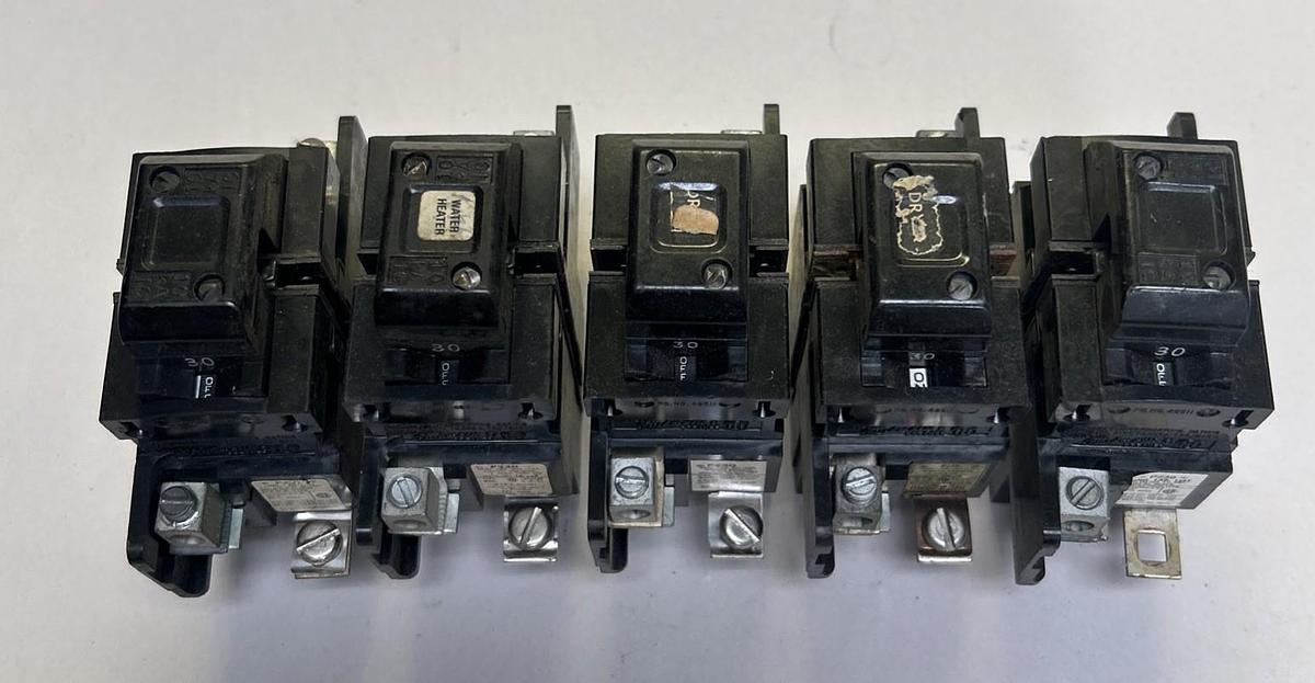 Used ITE,P230,PUSHMATIC CIRCUIT BREAKER 30A 120/240V 2P LOT OF 5