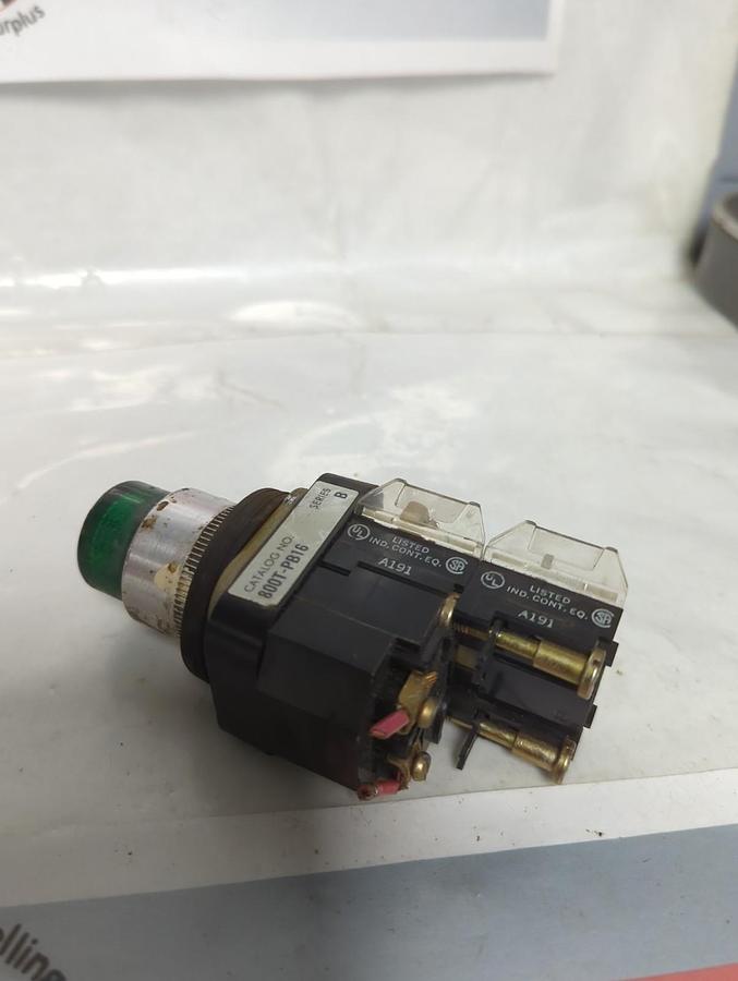 Used ALLEN BRADLEY,800T-PB16,SERIES B GREEN PUSHBUTTON ASSEMBLY PRE-OWNED