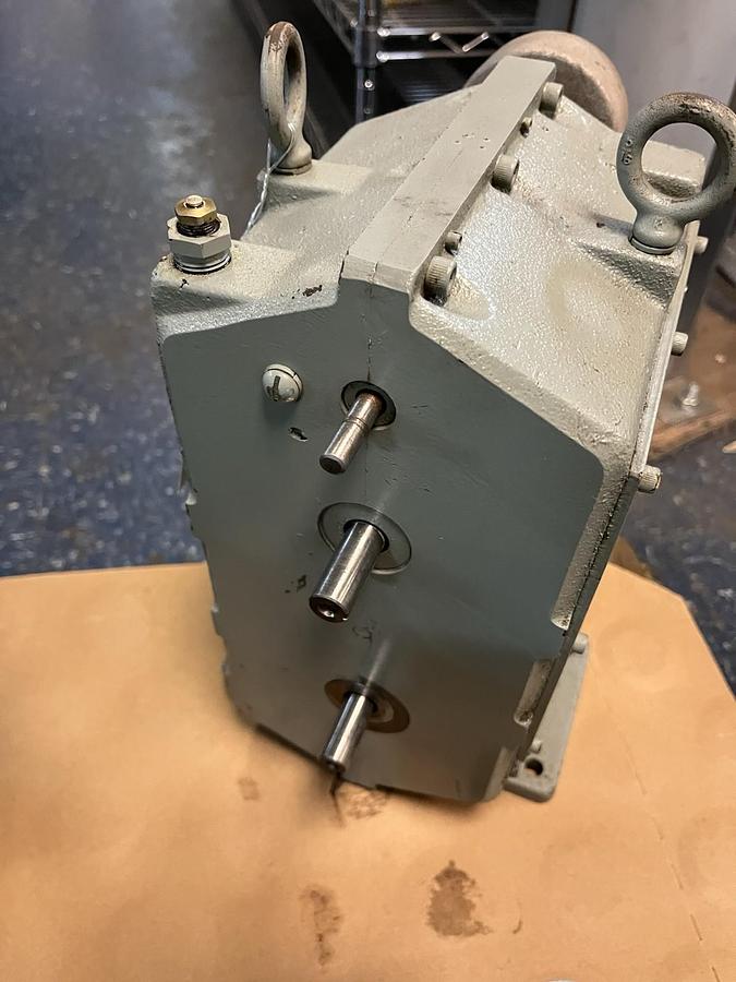 Used FAIRCHILD,Q2,VARI-CHAIN GEAR BOX